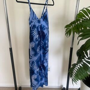 Blue Tropical Print Maxi Dress